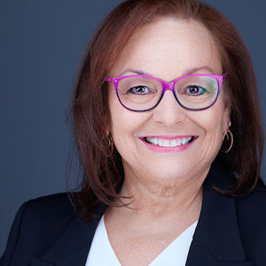 Meet your Posher, Lori